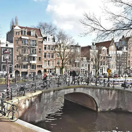Prinsenhof # Vierendertig Apartment