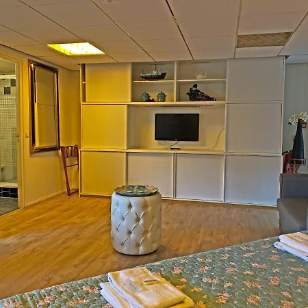 アパート Prinsenhof # Vierendertig