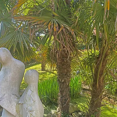 Prinsenhof # Vierendertig شقة بيرشِن